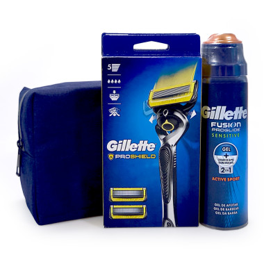 Gillette ProShield Gift Set Wash Bag with 3 razor blades,...